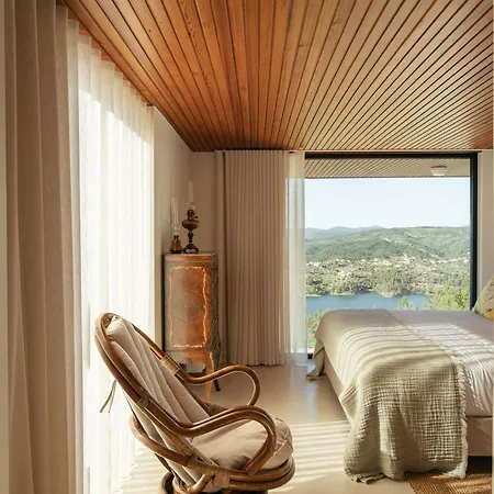 Casa Lorena Exclusive Retreat In Serra, Tomar *
