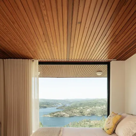 Casa Lorena Exclusive Retreat In Serra, Tomar Villa