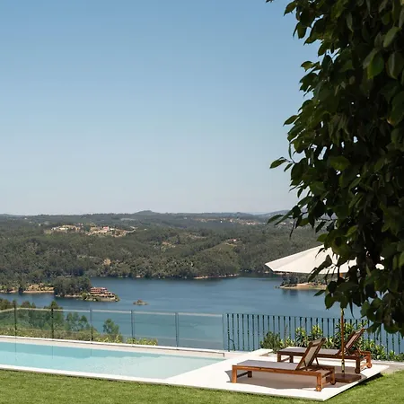 Casa Lorena Exclusive Retreat In Serra, Tomar Villa *
