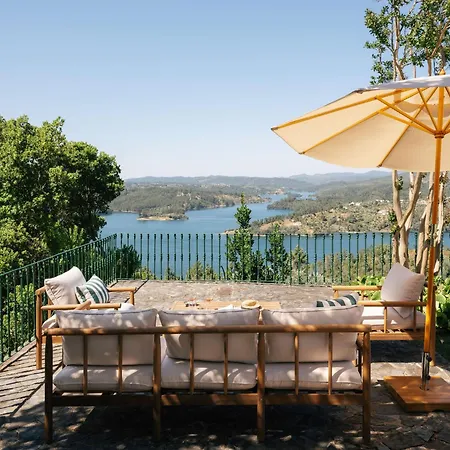 Casa Lorena Exclusive Retreat In Serra, Tomar Villa